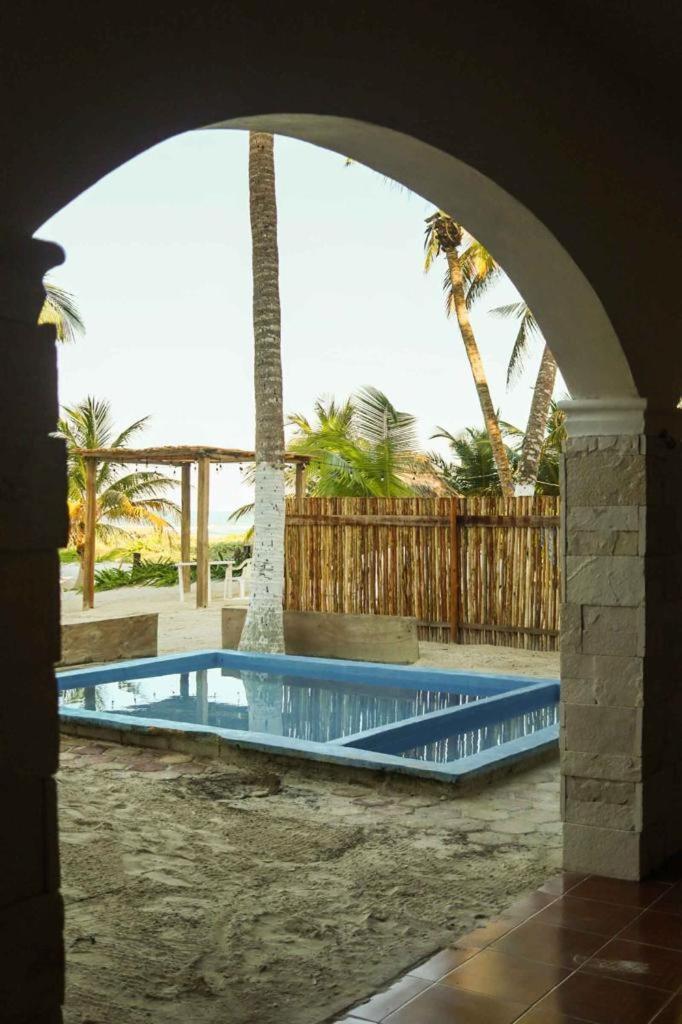 Casa Mate Beachfront Houses אל קויו מראה חיצוני תמונה